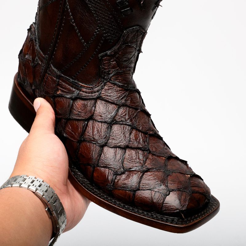 AUTHENTIC Brown Piraroucu Boots - Square Toe