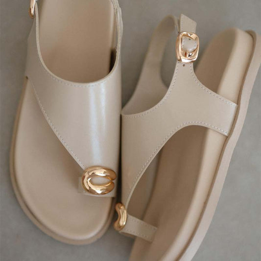 Buckle-Trimmed Flip-Flops Sandals