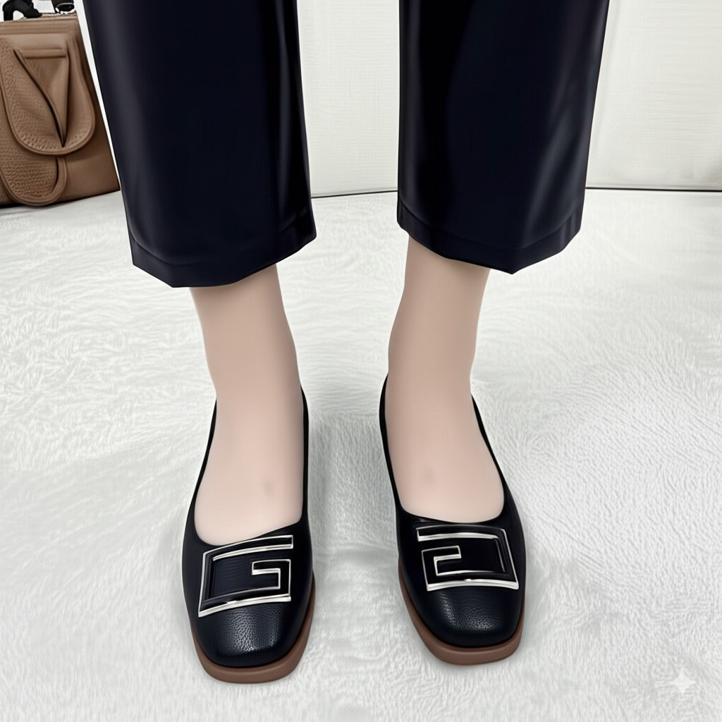 Metallic Buckle Flat Shoes