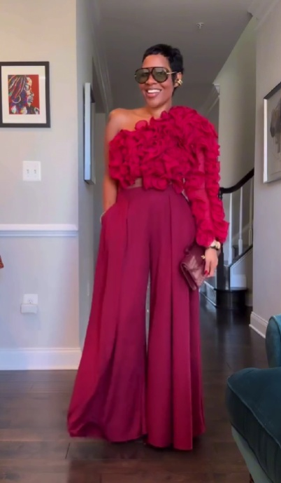 Magenta Ruffled One - Shoulder Set
