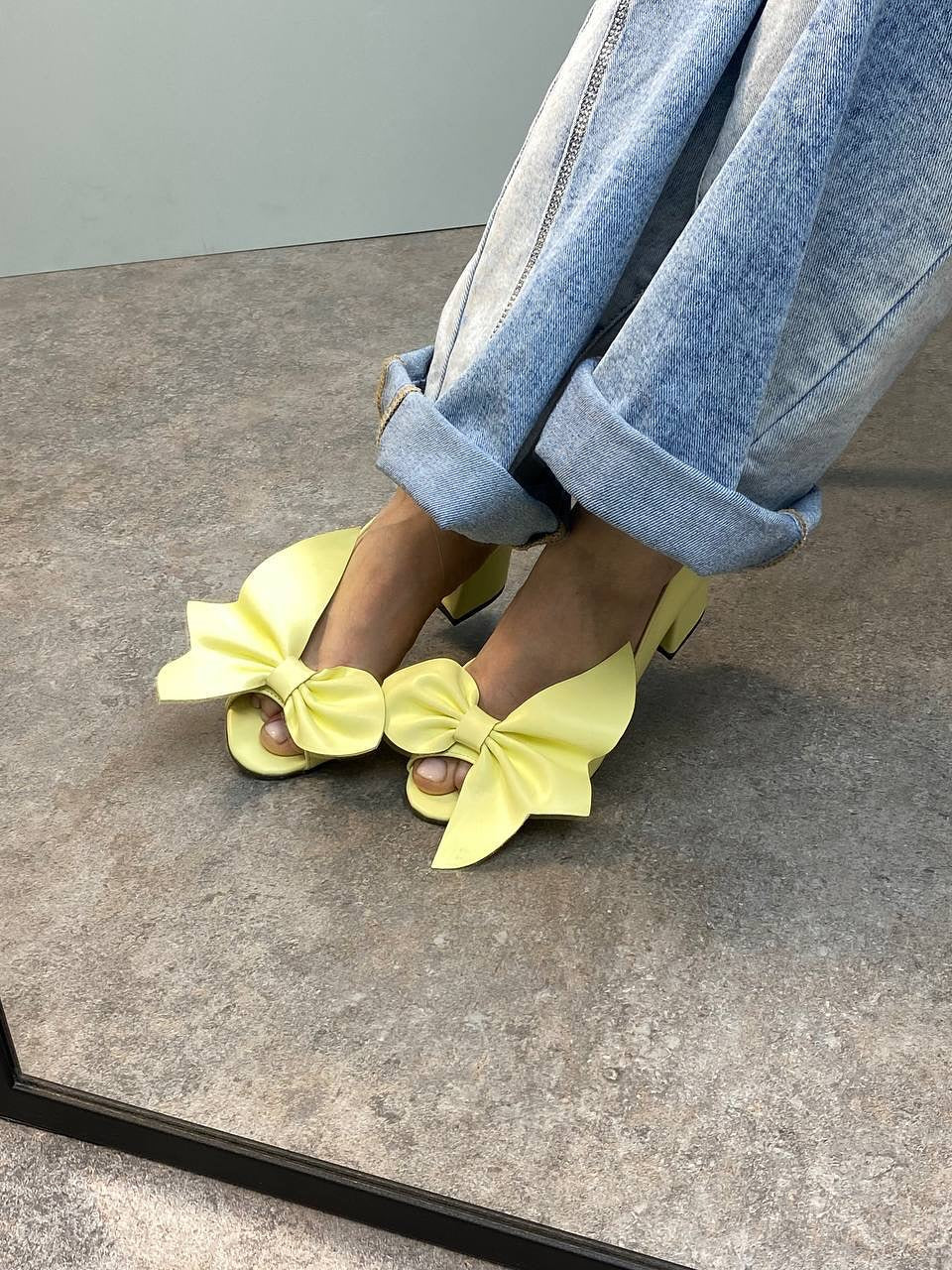 Bow Accent Peep Toe Pumps