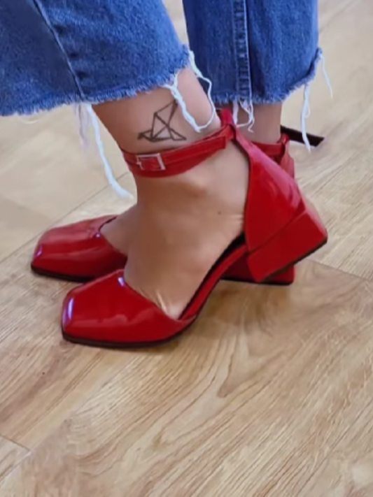 Solid Color Simple Chunky Sandals