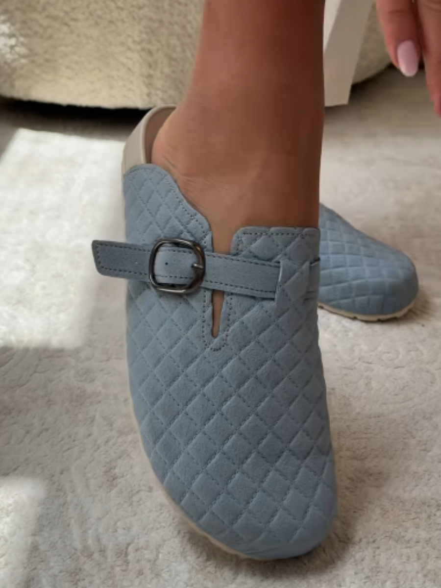 Metal Buckle Pad Sandals