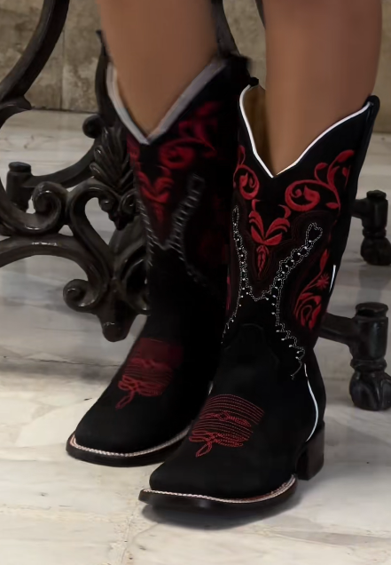 Embroidered Western Cowboy Boots