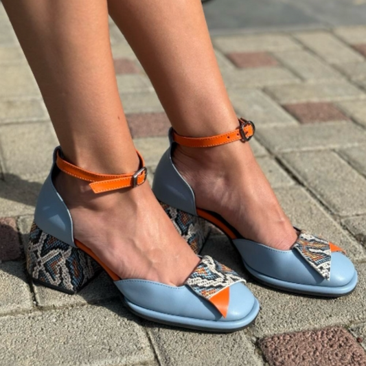 Contrast Ankle Strap Block Heel Shoes