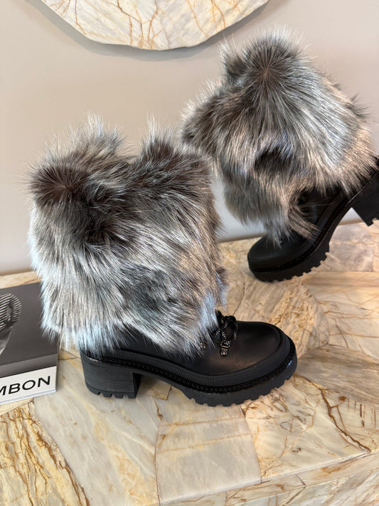 Black Chunky Sole Knee-High Boots With Gray Faux Fur Trim