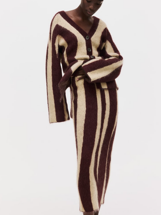 Contrast Color Coarse Stripe V-Neck Skirt Set