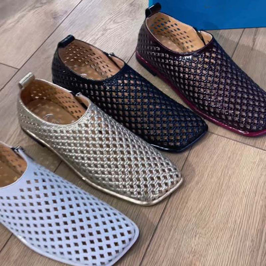 Hollowed Out Square-toe Flat Shoes