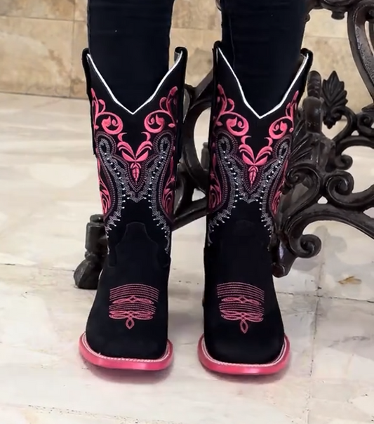 Embroidered Western Cowboy Boots