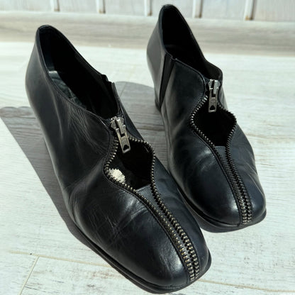 Zip-Front Thick-Heeled Shoes