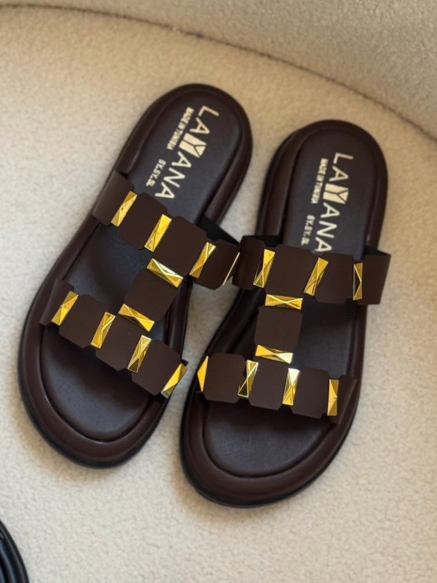 Contrast Flat Sandals