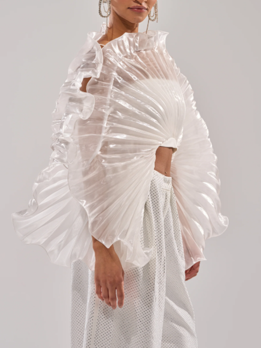 Scalloped Translucent Top