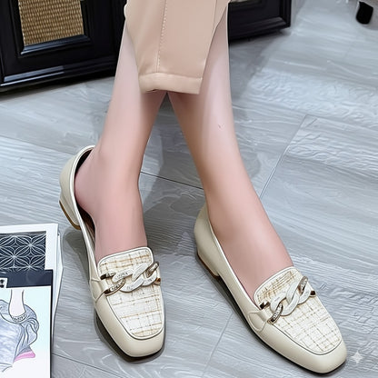 Chunky Chain Embellished Pointed Flats