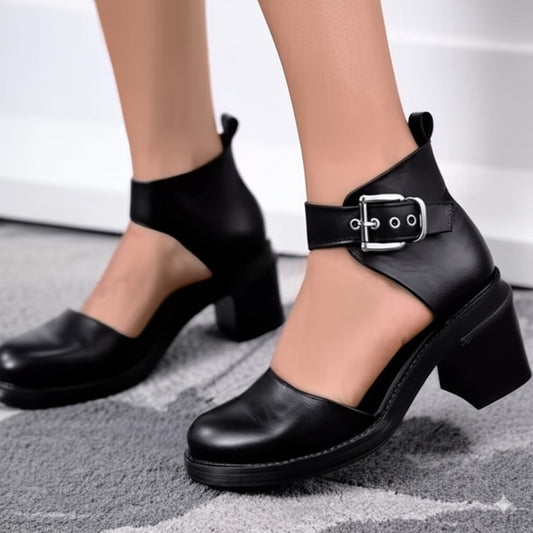 Strap Sandals with Metal Ring