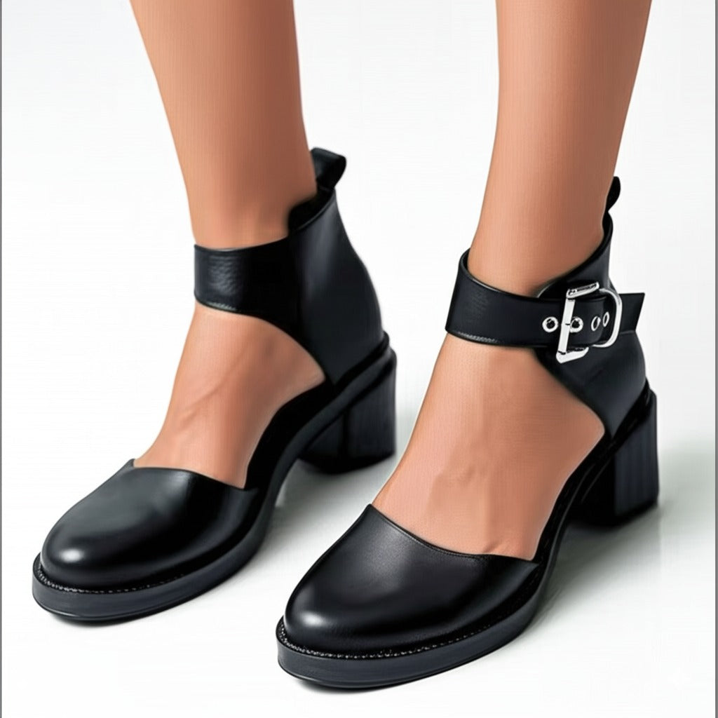 Strap Sandals with Metal Ring