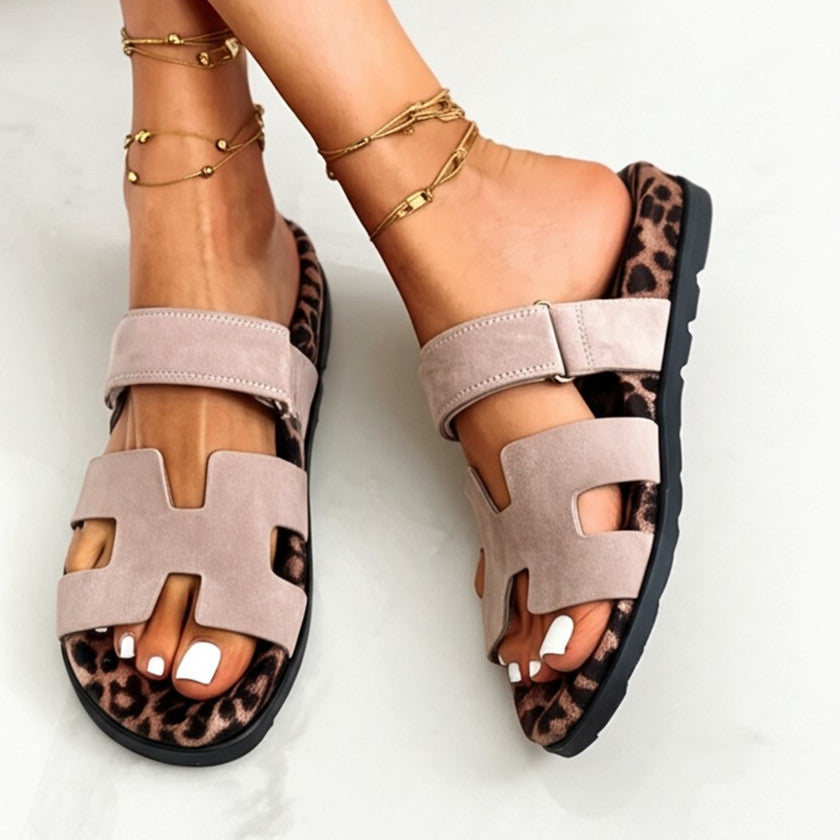 Trendy Leopard Print Slide Sandals