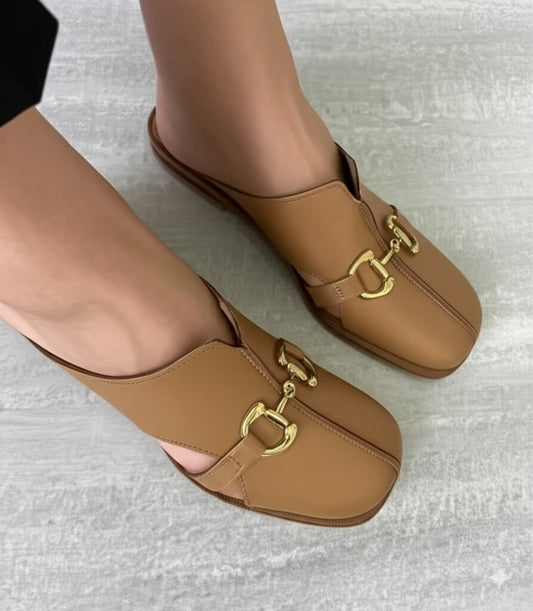 Tan Leather Buckle - Detail Mules