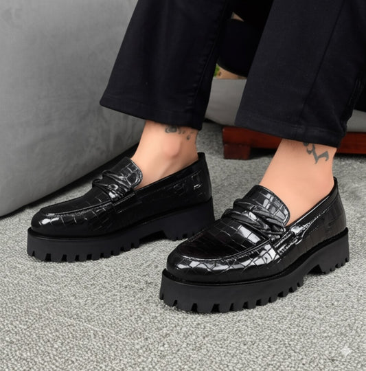 Black Croc - Embossed Platform Loafers