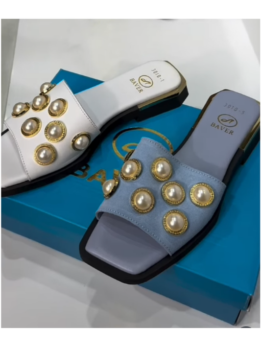 Pearl-studded Flat Sandals