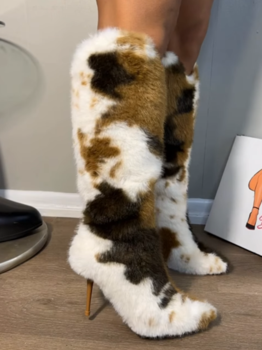 Dairy Plush Knee Boots