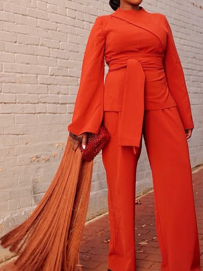 Chill Showstopper Clutch