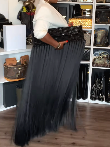 Chill Showstopper Clutch