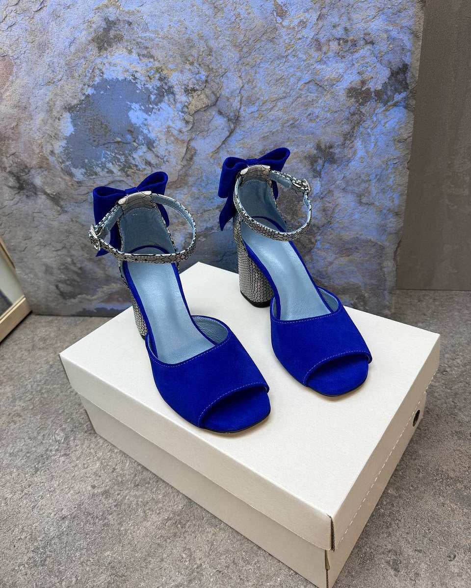 Bow Embellished Block Heel Sandals