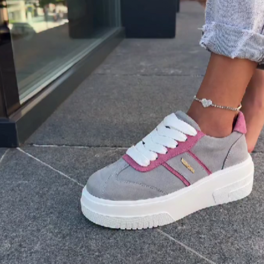 Contrast Panel Lace Up Platform Sneakers
